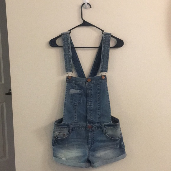 Tinseltown Pants - Jean Overall Shorts - Only Worn Once! 😍